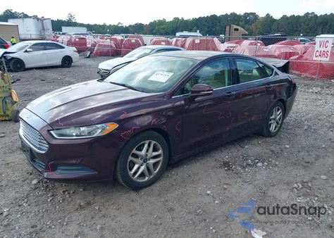 2013 Ford Fusion Se z USA, uszkodzony, nr VIN 3FA6P0H75DR320658